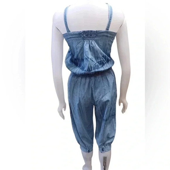 Units  Capri Jumpsuit Size 38/Medium - Picture 2 of 10